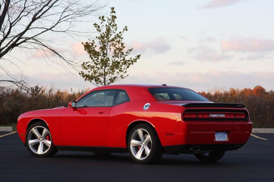  Dodge Challenger SRT8 2008 года  (фото 318 из 356)